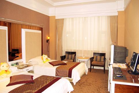 Shandong Yizheng Hotel Jinan Ruang foto